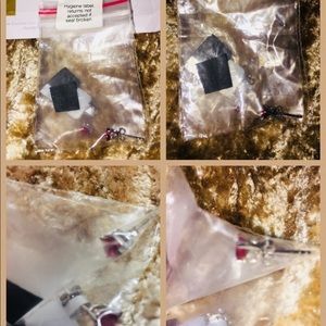 Madagascan Heart shaped Earrings 1.39 carats